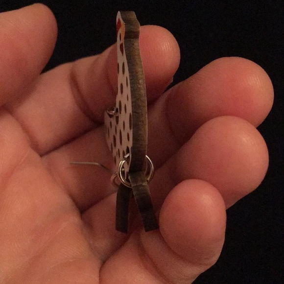 Retro Cute Hen in Boots Wooden Dangle Earrings - Picture 4 of 6